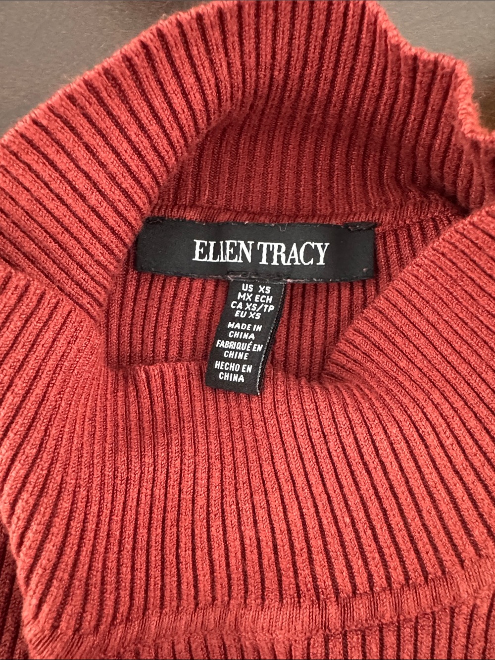 Ellen Tracy Rust Red Ribbed Short-Sleeve Mock Neck Top - Picture 4 of 4